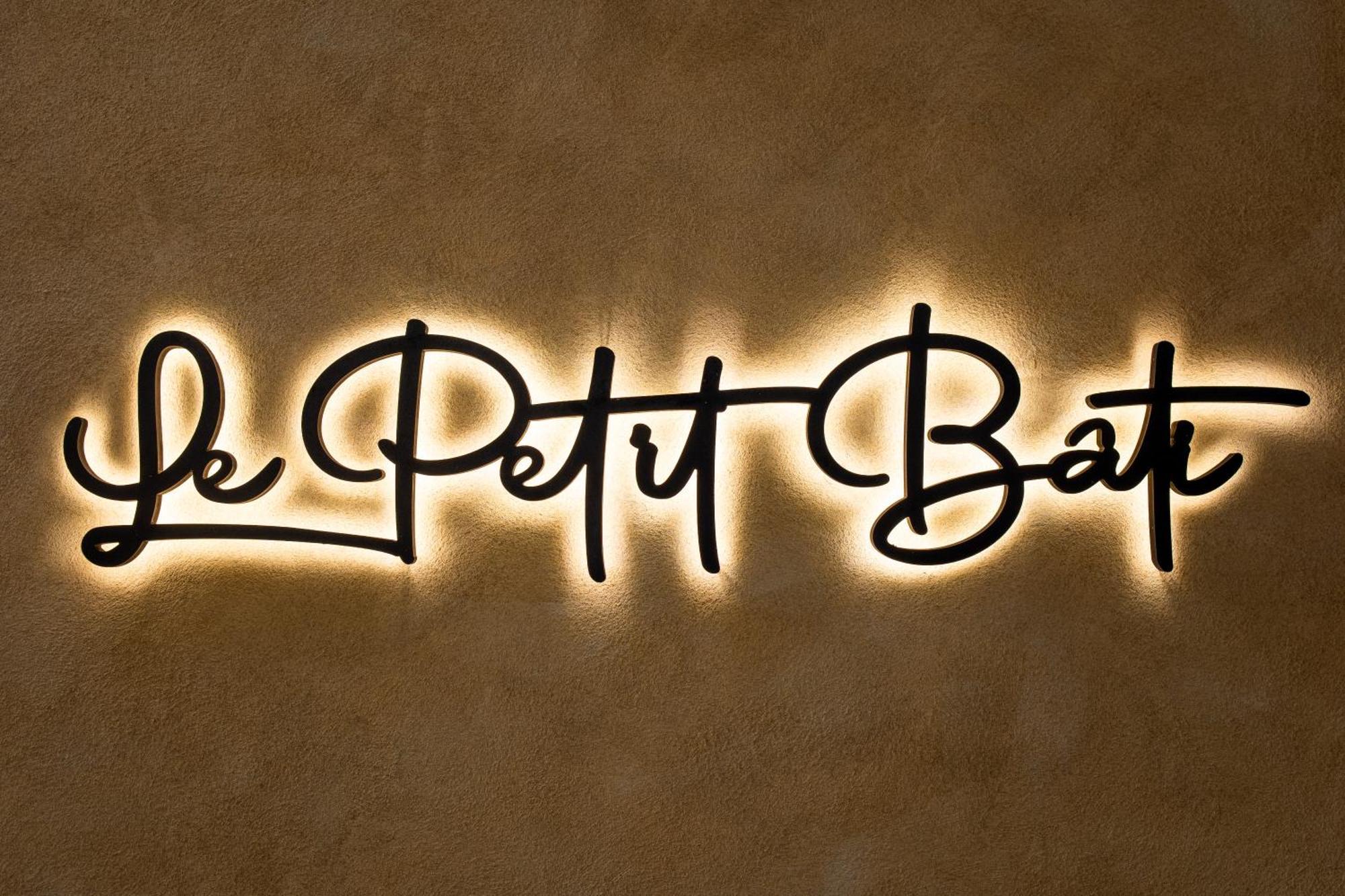 Luxury - Le Petit Bati Lägenhet Volos Exteriör bild