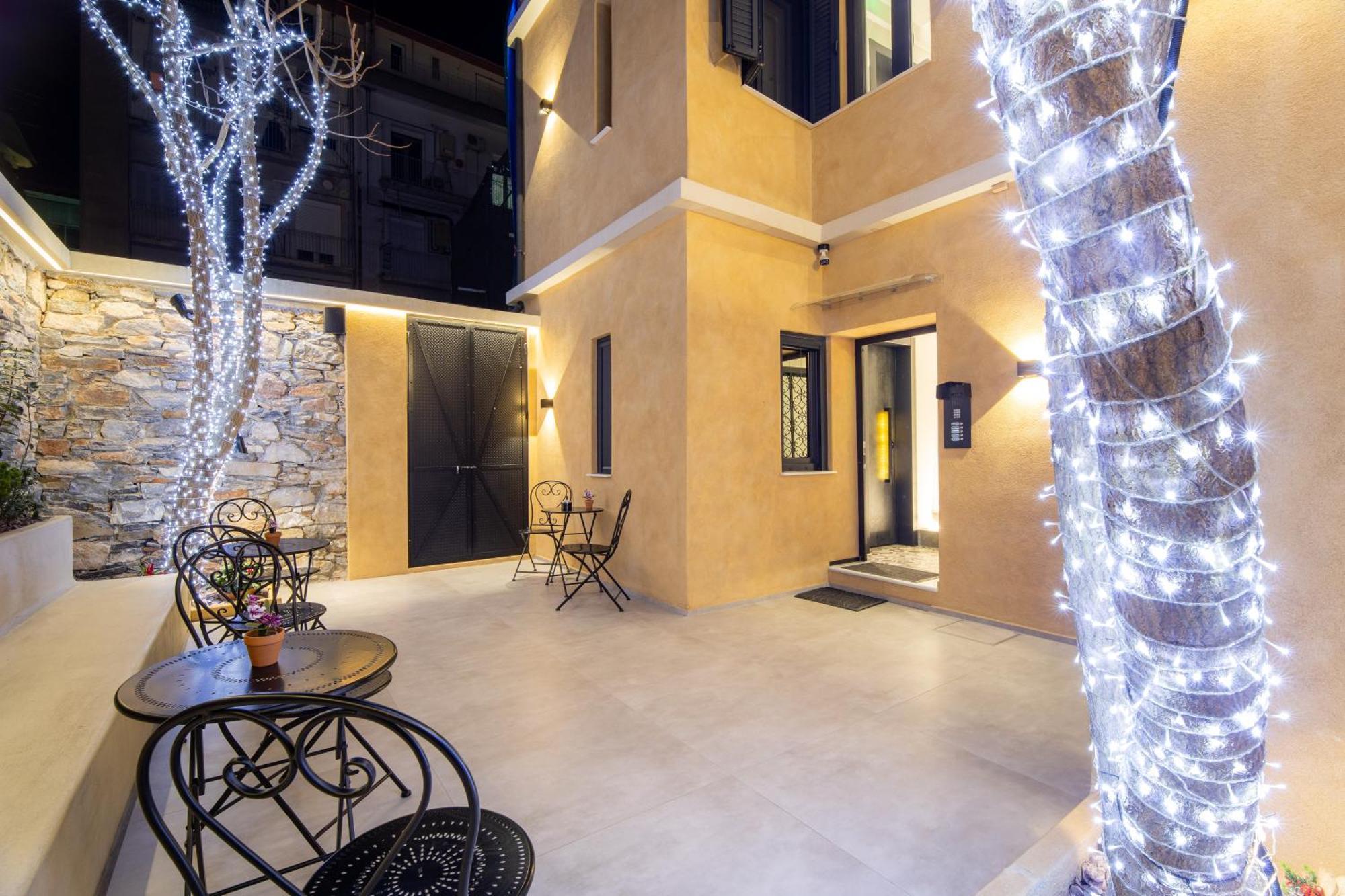 Luxury - Le Petit Bati Lägenhet Volos Exteriör bild