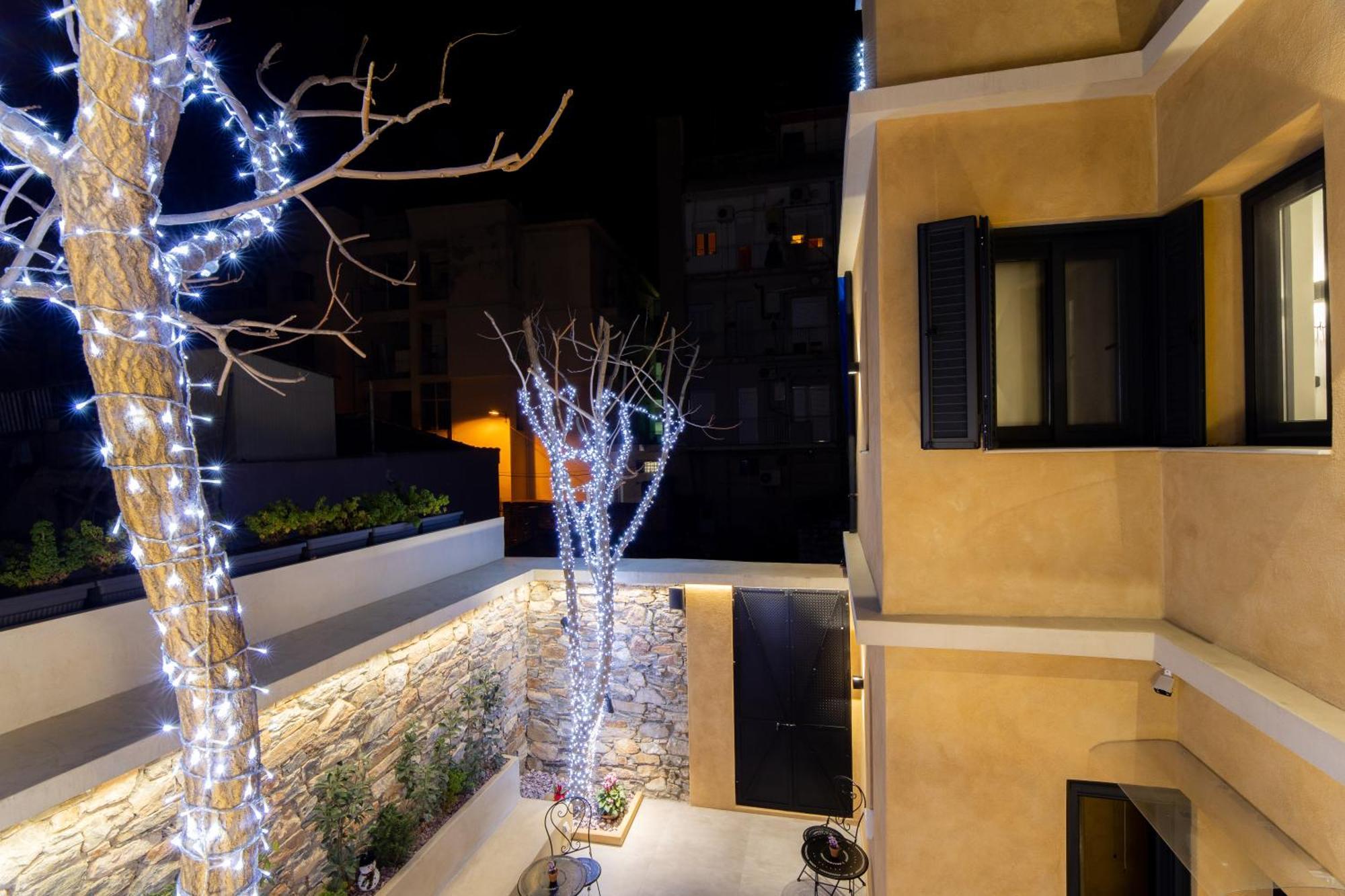 Luxury - Le Petit Bati Lägenhet Volos Exteriör bild