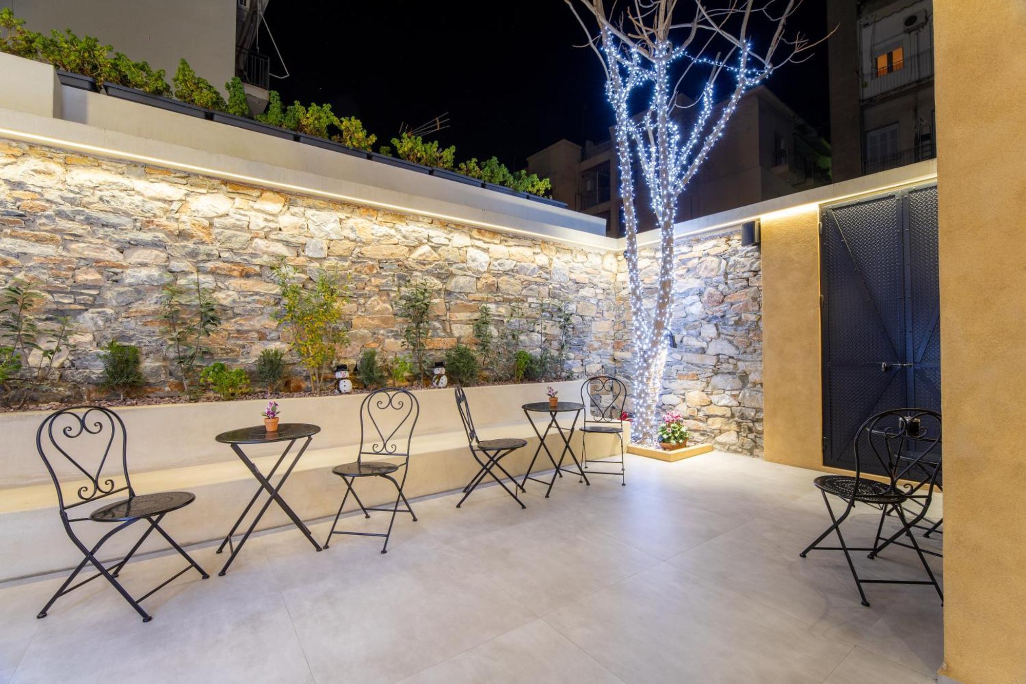 Luxury - Le Petit Bati Lägenhet Volos Exteriör bild